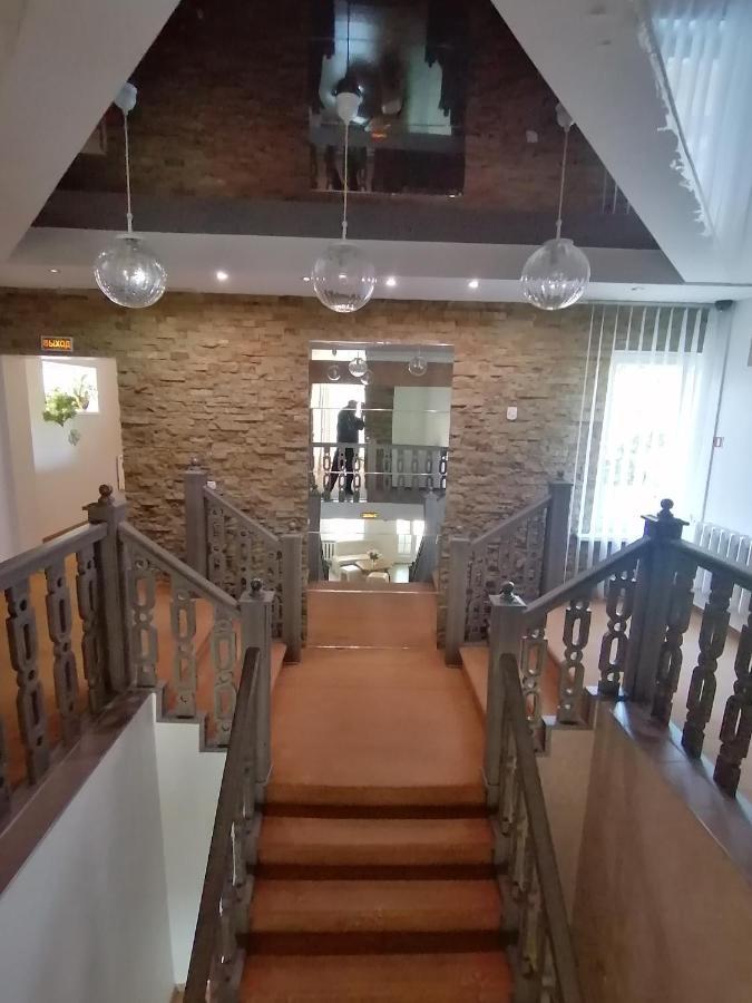Gostinitsa Elen Hotel Shchuchyn Exterior foto